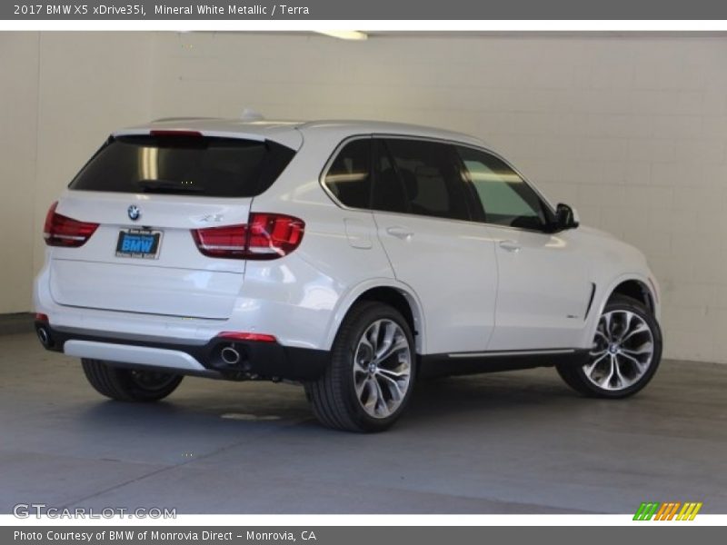 Mineral White Metallic / Terra 2017 BMW X5 xDrive35i