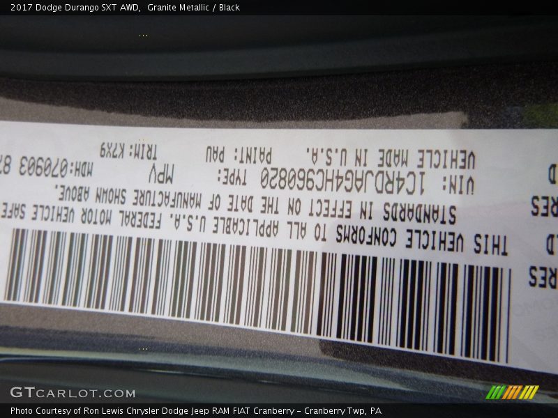 Granite Metallic / Black 2017 Dodge Durango SXT AWD