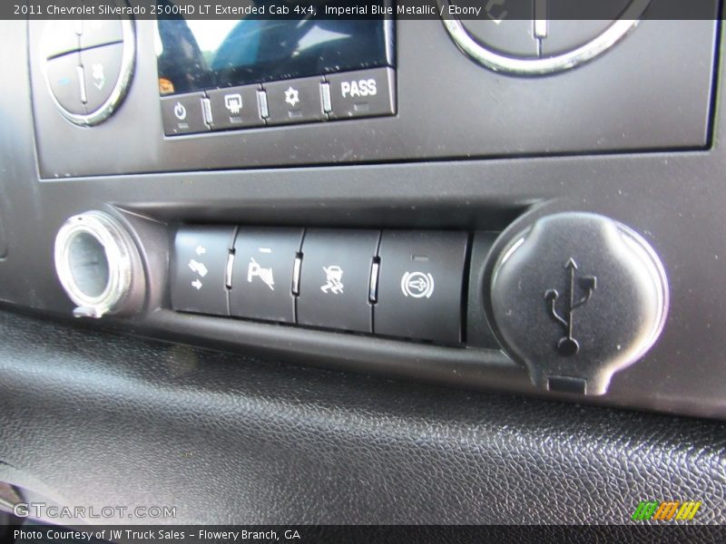 Imperial Blue Metallic / Ebony 2011 Chevrolet Silverado 2500HD LT Extended Cab 4x4
