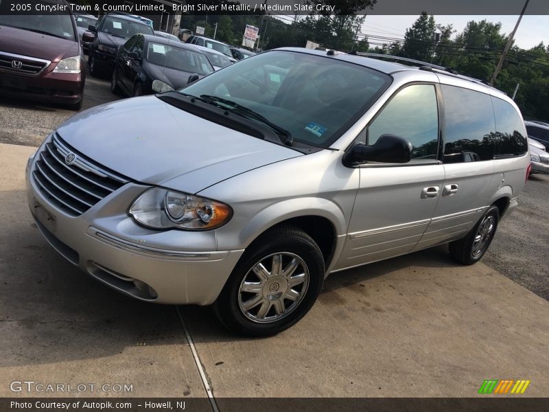 Bright Silver Metallic / Medium Slate Gray 2005 Chrysler Town & Country Limited