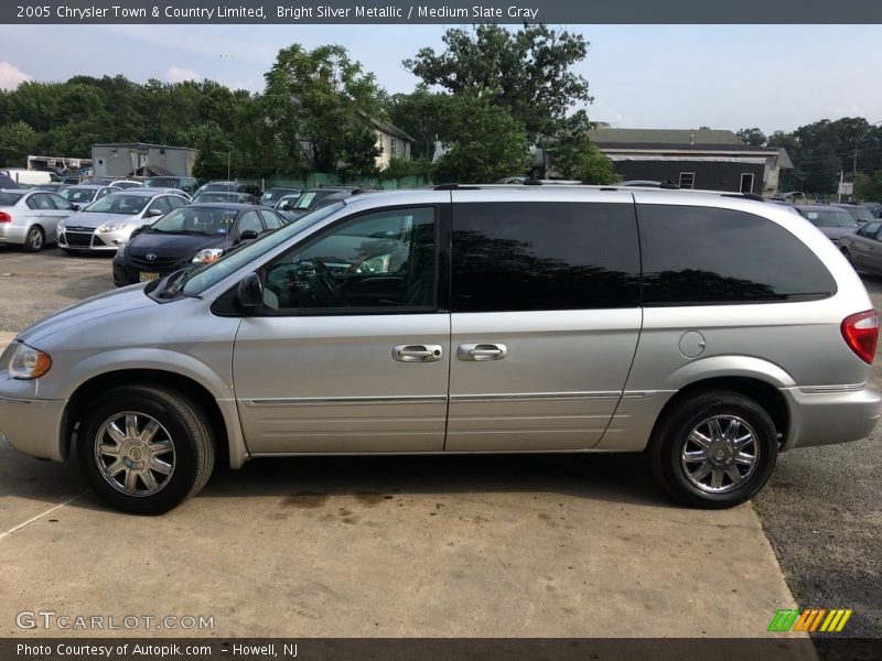 Bright Silver Metallic / Medium Slate Gray 2005 Chrysler Town & Country Limited
