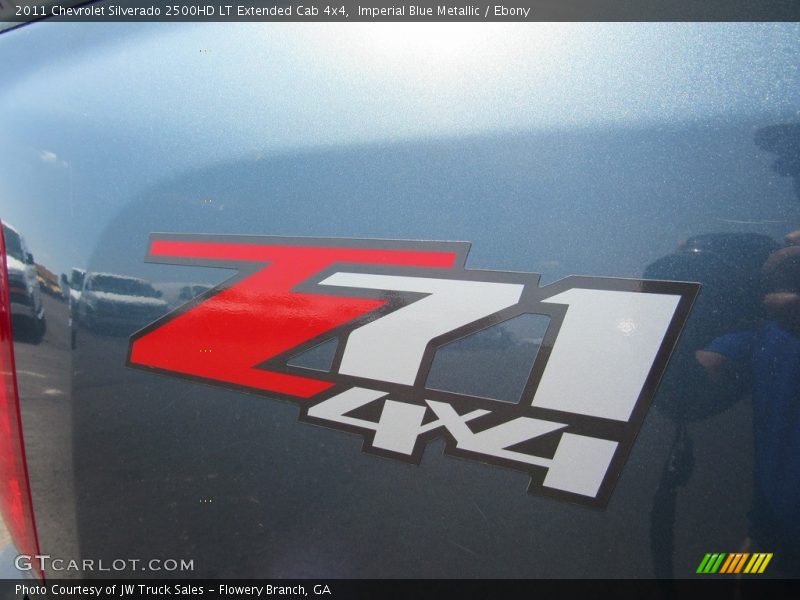 Imperial Blue Metallic / Ebony 2011 Chevrolet Silverado 2500HD LT Extended Cab 4x4