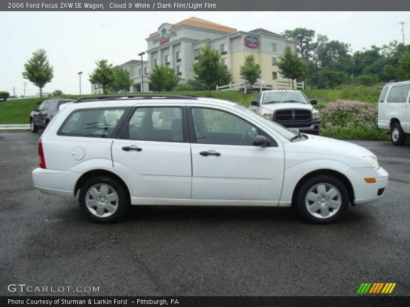 Cloud 9 White / Dark Flint/Light Flint 2006 Ford Focus ZXW SE Wagon