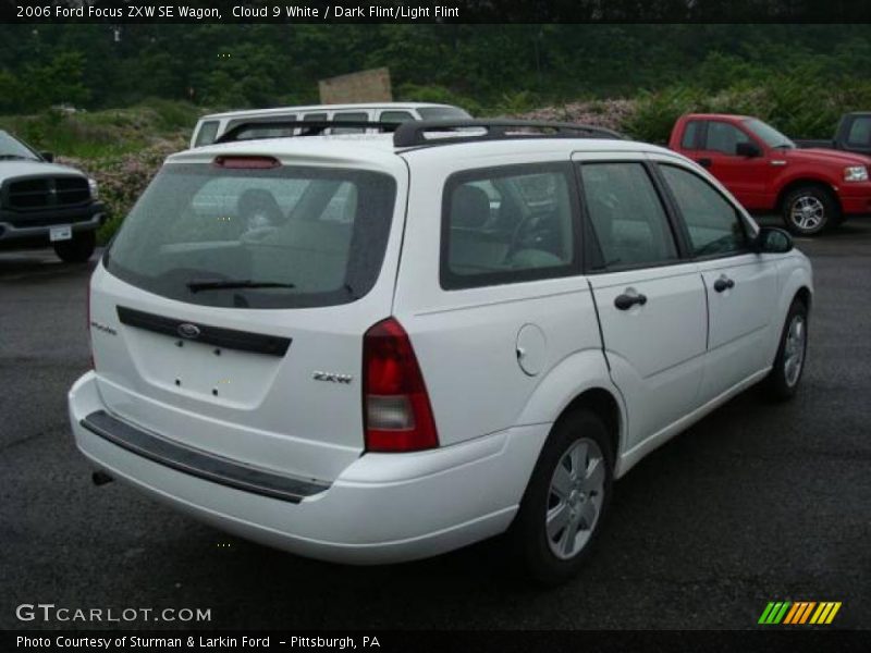 Cloud 9 White / Dark Flint/Light Flint 2006 Ford Focus ZXW SE Wagon