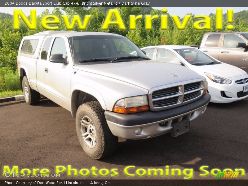 Bright Silver Metallic / Dark Slate Gray 2004 Dodge Dakota Sport Club Cab 4x4