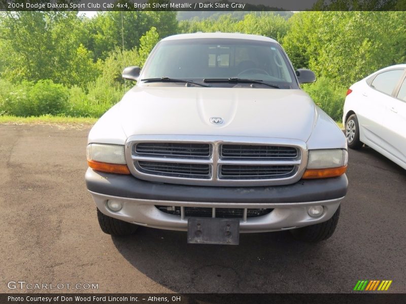 Bright Silver Metallic / Dark Slate Gray 2004 Dodge Dakota Sport Club Cab 4x4