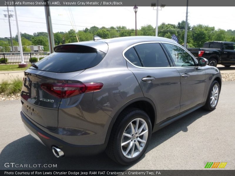 Vesuvio Gray Metallic / Black/Black 2018 Alfa Romeo Stelvio Ti AWD