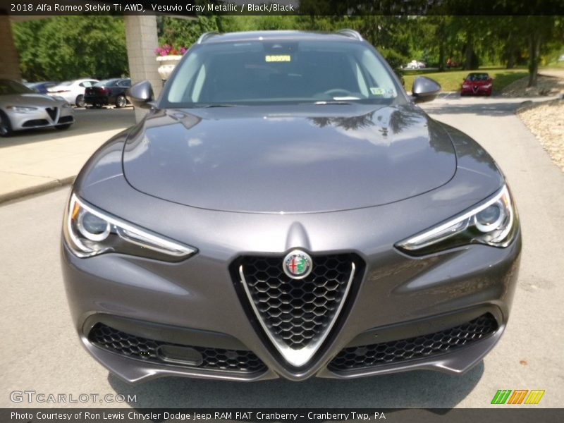 Vesuvio Gray Metallic / Black/Black 2018 Alfa Romeo Stelvio Ti AWD