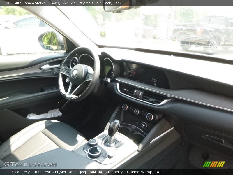 Vesuvio Gray Metallic / Black/Black 2018 Alfa Romeo Stelvio Ti AWD