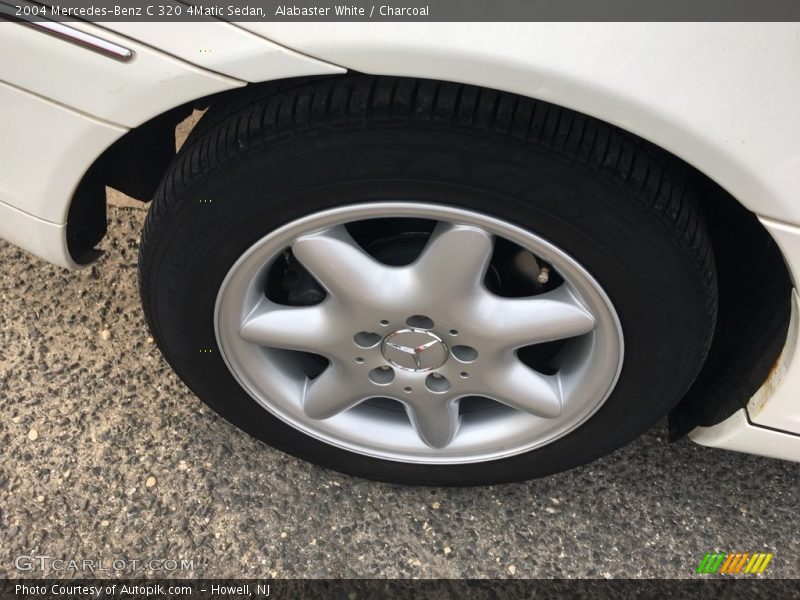 Alabaster White / Charcoal 2004 Mercedes-Benz C 320 4Matic Sedan