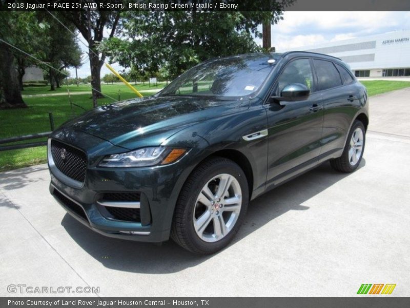 Front 3/4 View of 2018 F-PACE 25t AWD R-Sport