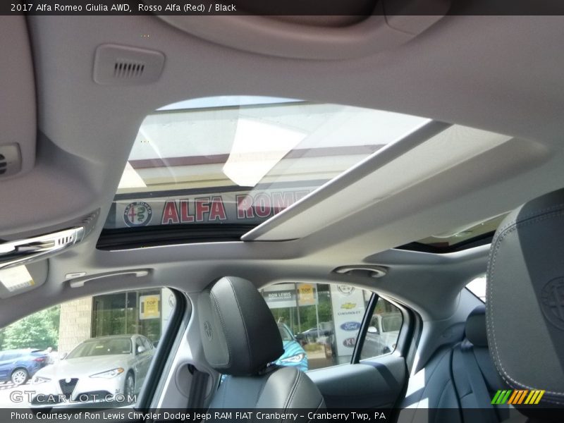 Rosso Alfa (Red) / Black 2017 Alfa Romeo Giulia AWD