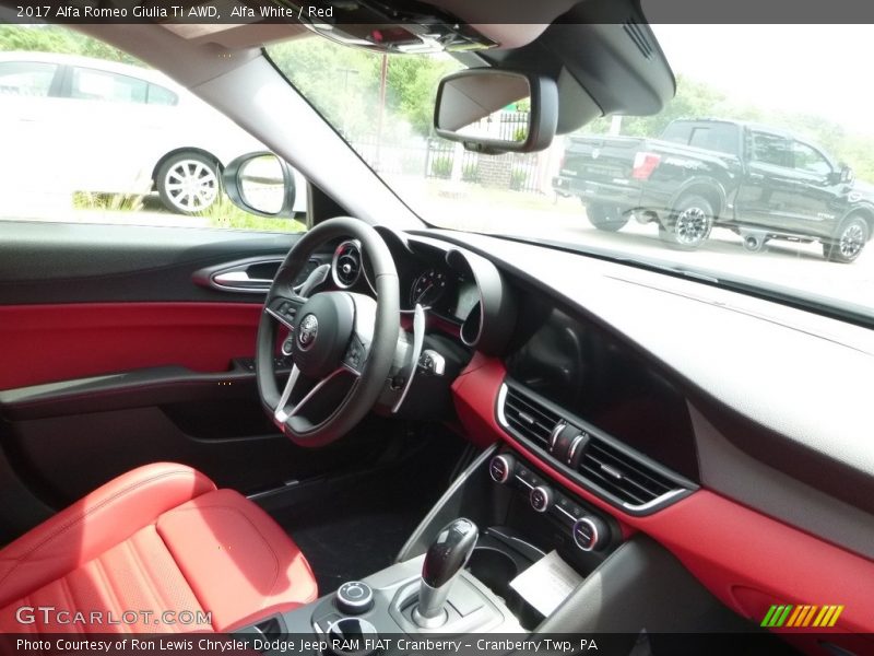 Alfa White / Red 2017 Alfa Romeo Giulia Ti AWD