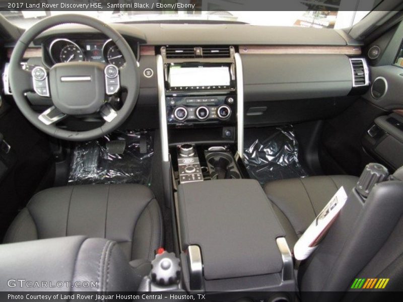 Santorini Black / Ebony/Ebony 2017 Land Rover Discovery HSE
