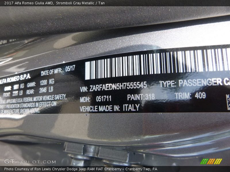 Stromboli Gray Metallic / Tan 2017 Alfa Romeo Giulia AWD