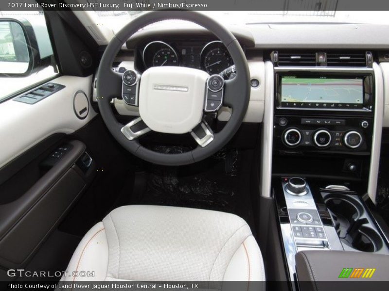  2017 Discovery HSE Luxury Steering Wheel