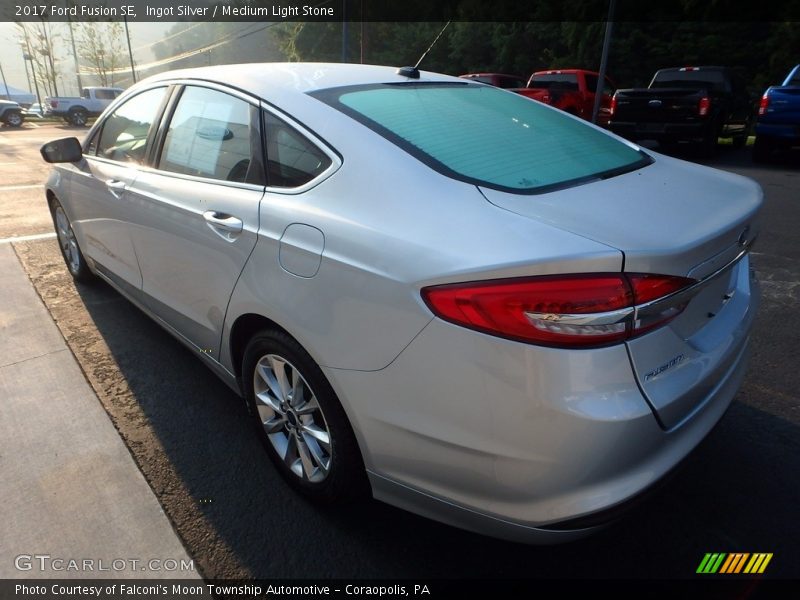 Ingot Silver / Medium Light Stone 2017 Ford Fusion SE