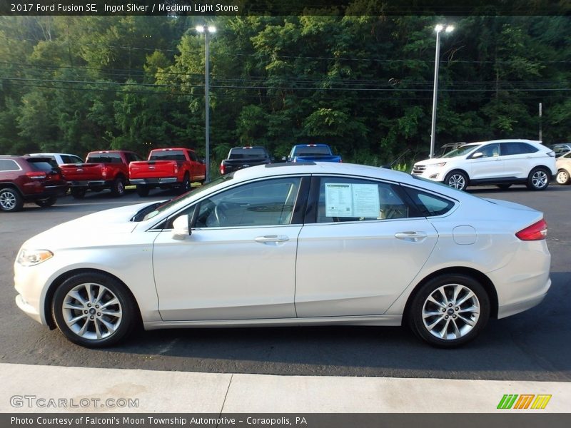 Ingot Silver / Medium Light Stone 2017 Ford Fusion SE
