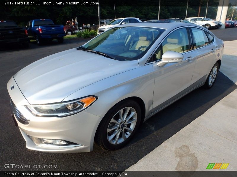 Ingot Silver / Medium Light Stone 2017 Ford Fusion SE