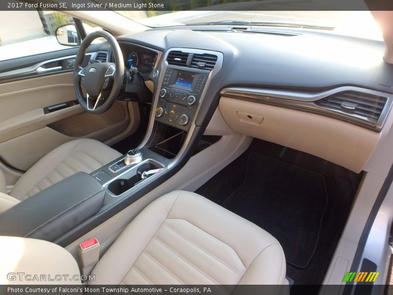 Ingot Silver / Medium Light Stone 2017 Ford Fusion SE