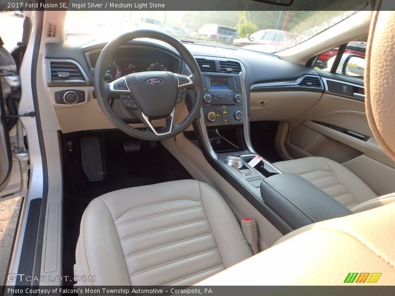 Ingot Silver / Medium Light Stone 2017 Ford Fusion SE