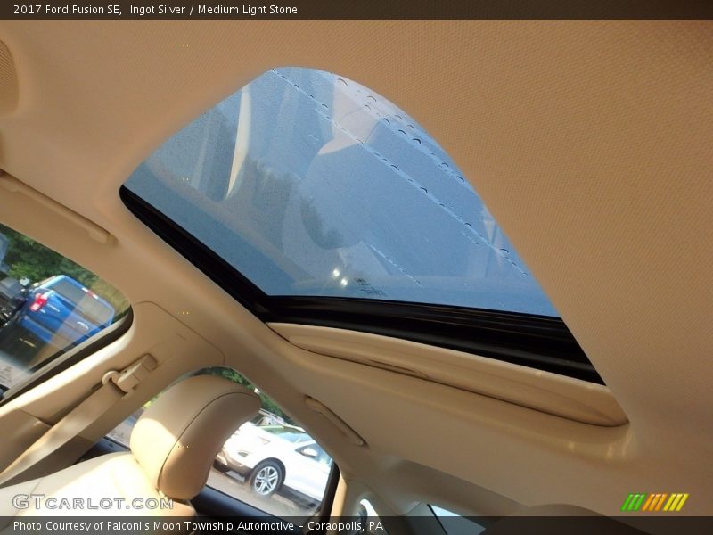 Ingot Silver / Medium Light Stone 2017 Ford Fusion SE