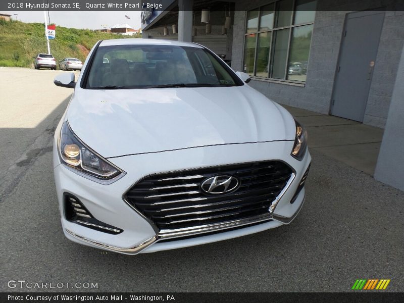 Quartz White Pearl / Beige 2018 Hyundai Sonata SE