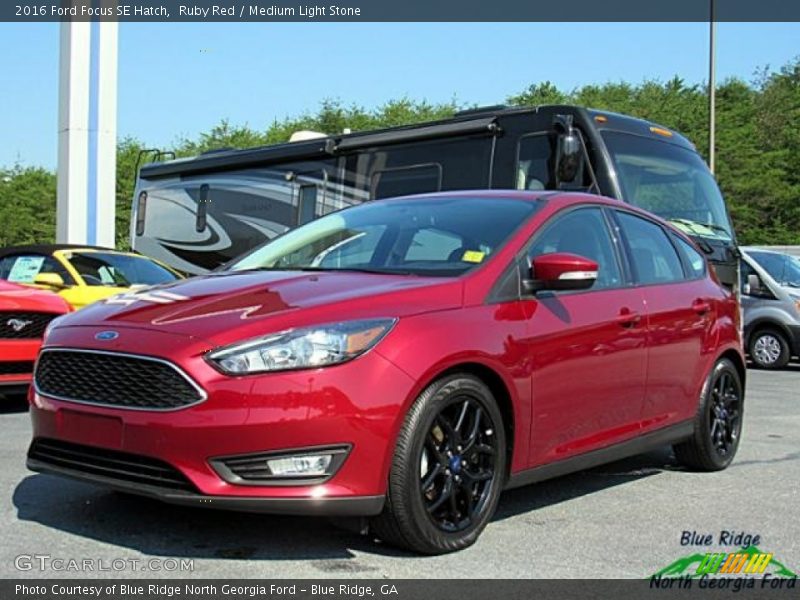 Ruby Red / Medium Light Stone 2016 Ford Focus SE Hatch