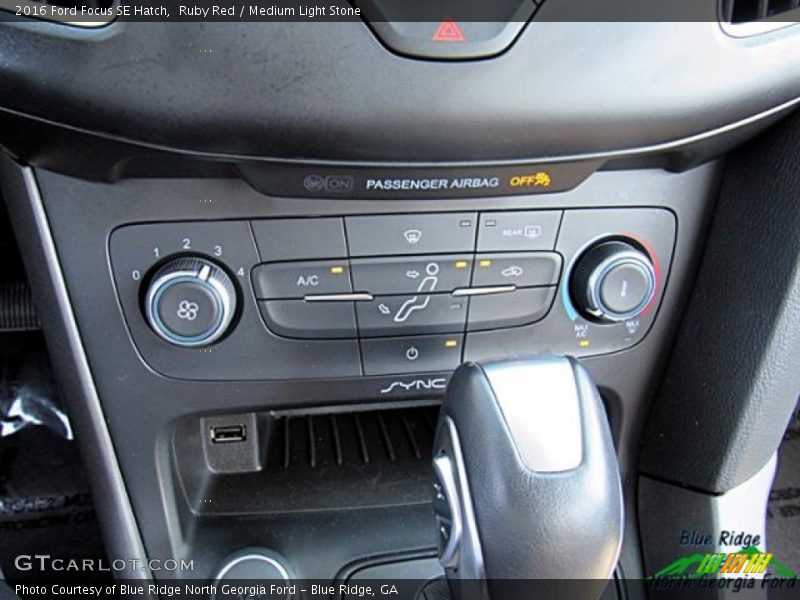 Ruby Red / Medium Light Stone 2016 Ford Focus SE Hatch