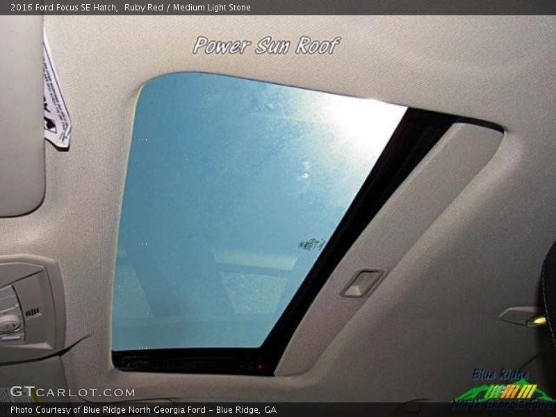 Ruby Red / Medium Light Stone 2016 Ford Focus SE Hatch