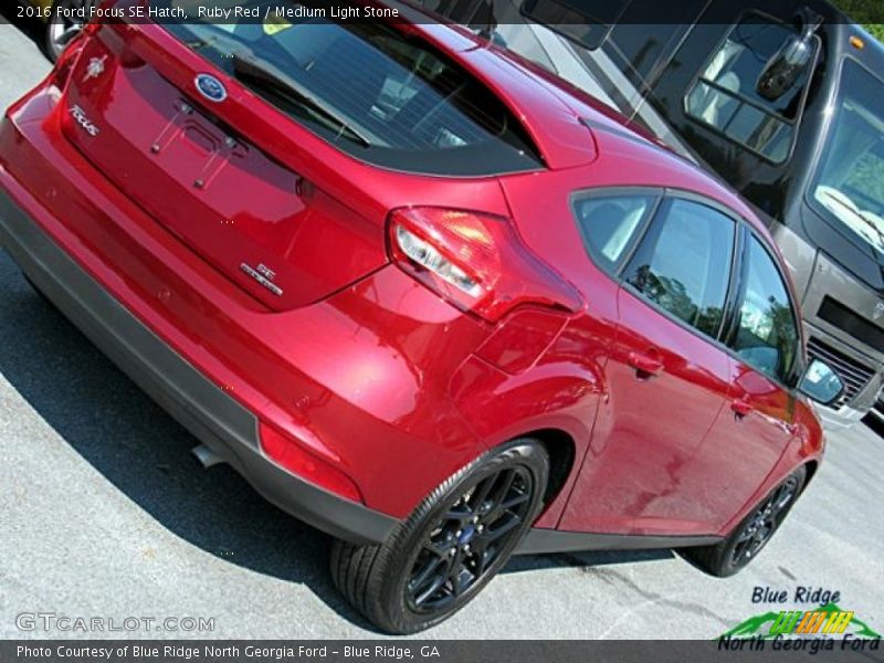 Ruby Red / Medium Light Stone 2016 Ford Focus SE Hatch