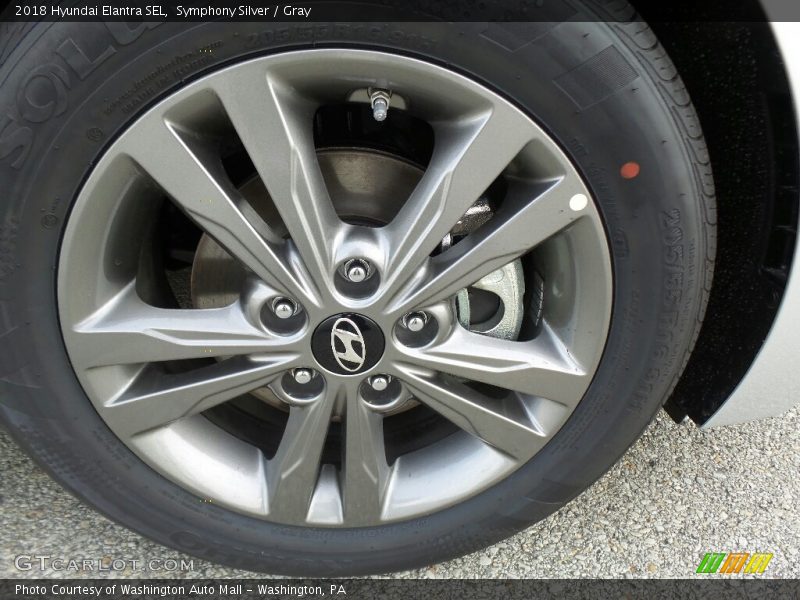 Symphony Silver / Gray 2018 Hyundai Elantra SEL