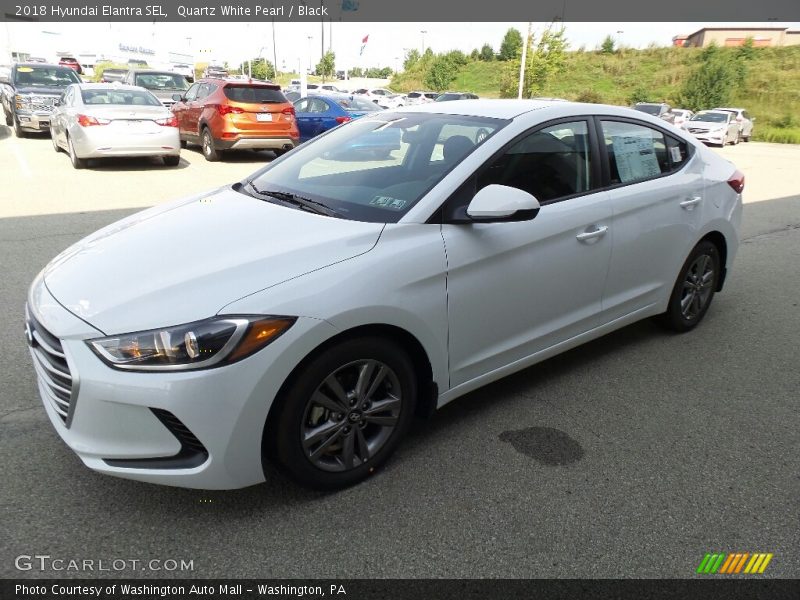 Quartz White Pearl / Black 2018 Hyundai Elantra SEL