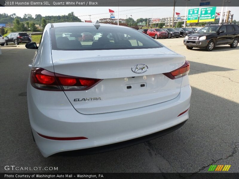 Quartz White Pearl / Black 2018 Hyundai Elantra SEL