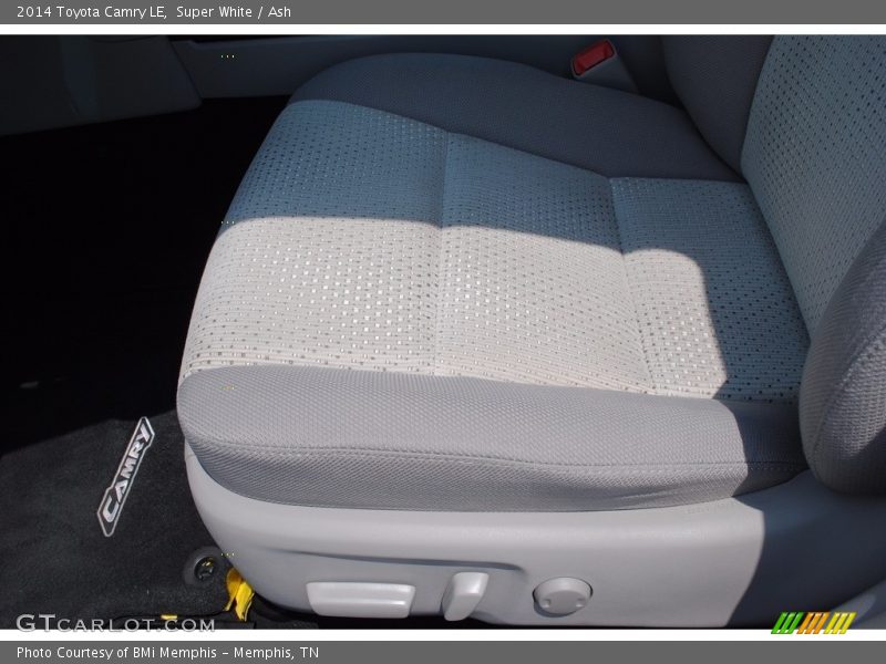 Super White / Ash 2014 Toyota Camry LE