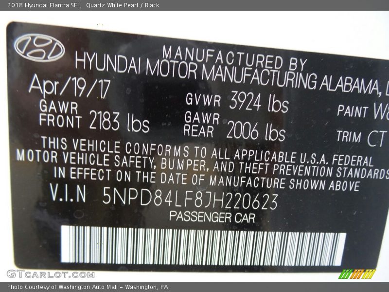 Quartz White Pearl / Black 2018 Hyundai Elantra SEL