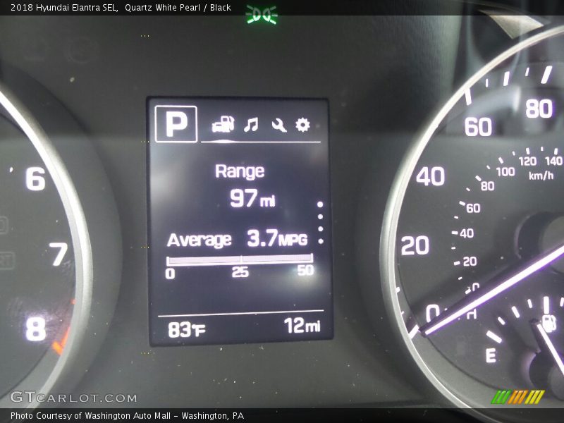 Quartz White Pearl / Black 2018 Hyundai Elantra SEL