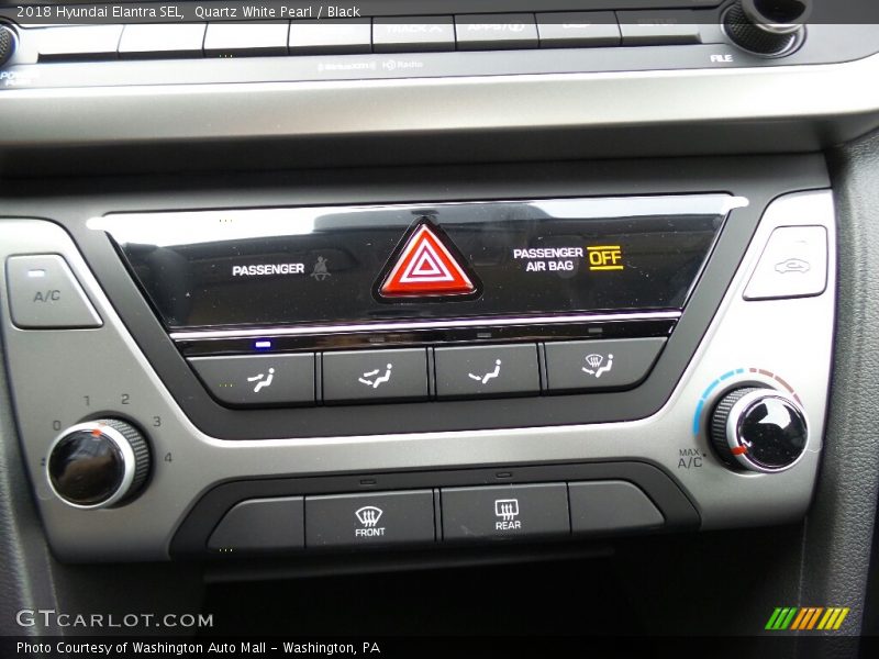 Quartz White Pearl / Black 2018 Hyundai Elantra SEL