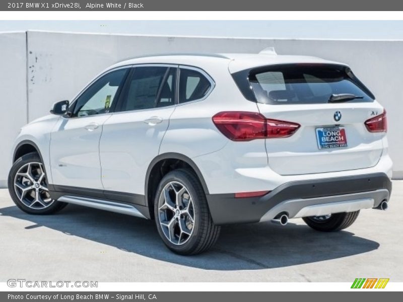 Alpine White / Black 2017 BMW X1 xDrive28i