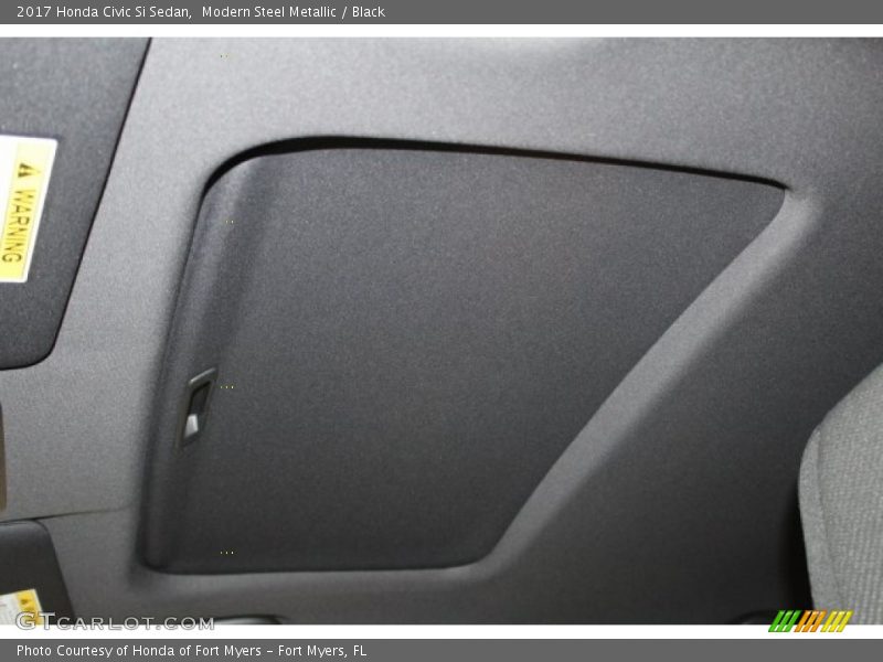 Modern Steel Metallic / Black 2017 Honda Civic Si Sedan