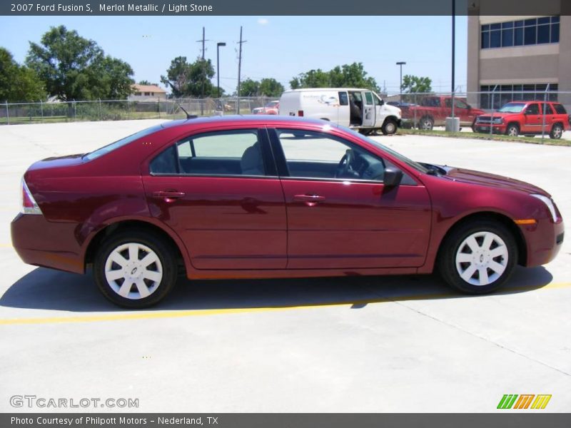 Merlot Metallic / Light Stone 2007 Ford Fusion S