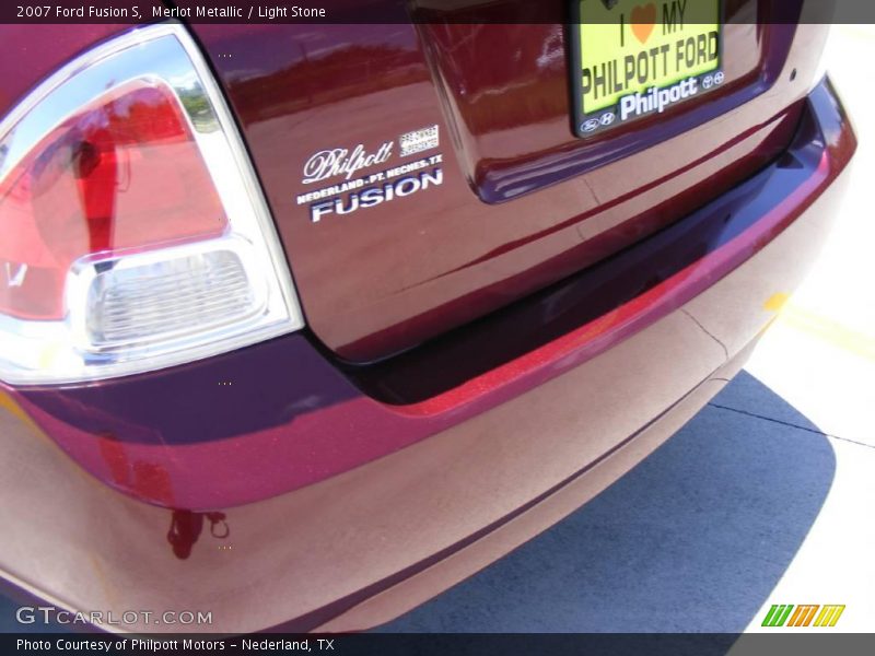 Merlot Metallic / Light Stone 2007 Ford Fusion S
