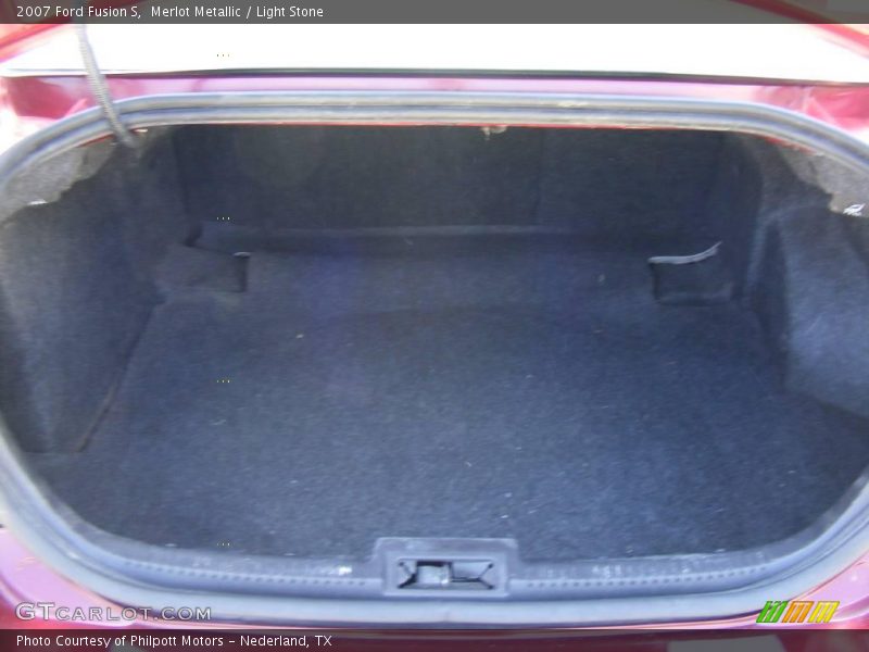 Merlot Metallic / Light Stone 2007 Ford Fusion S