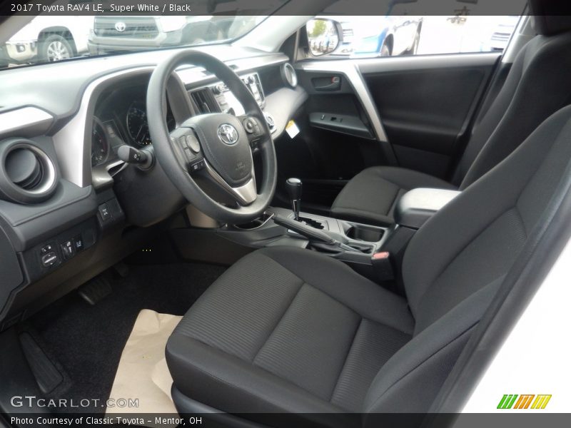 Super White / Black 2017 Toyota RAV4 LE