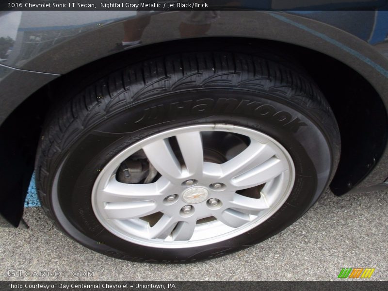 Nightfall Gray Metallic / Jet Black/Brick 2016 Chevrolet Sonic LT Sedan