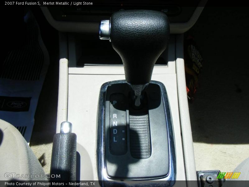 Merlot Metallic / Light Stone 2007 Ford Fusion S