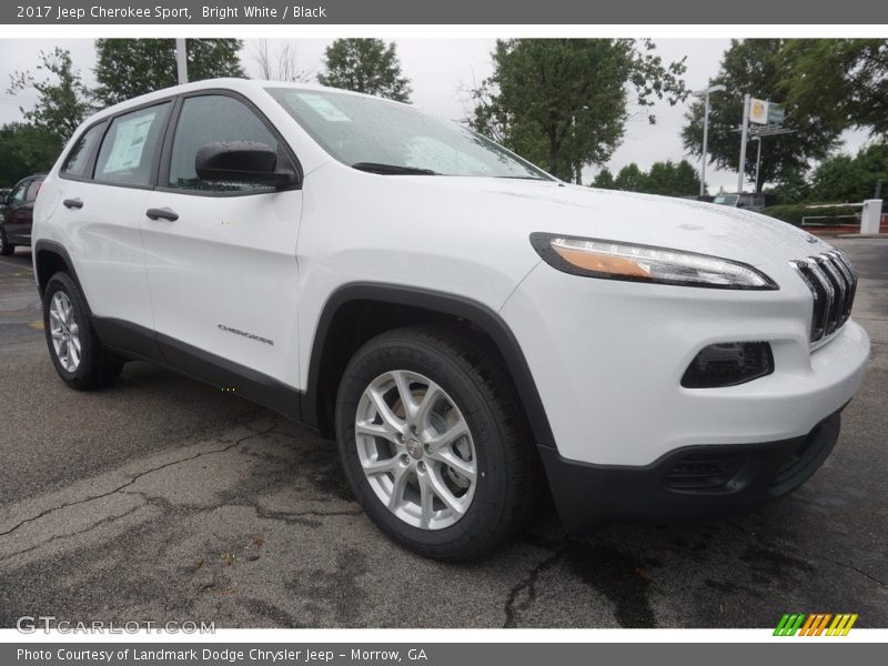 Bright White / Black 2017 Jeep Cherokee Sport