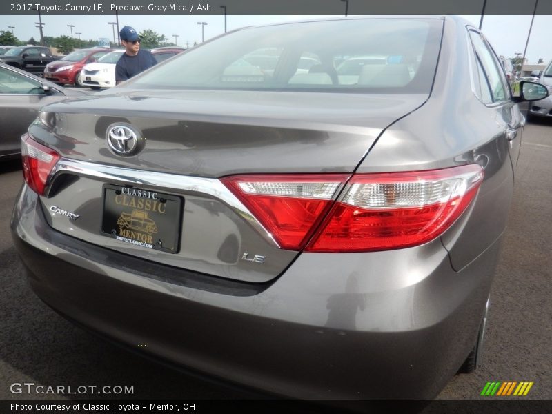 Predawn Gray Mica / Ash 2017 Toyota Camry LE