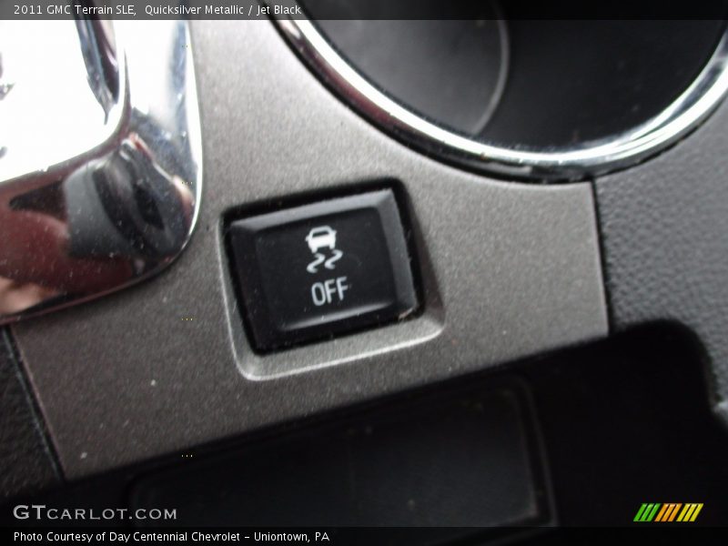 Quicksilver Metallic / Jet Black 2011 GMC Terrain SLE