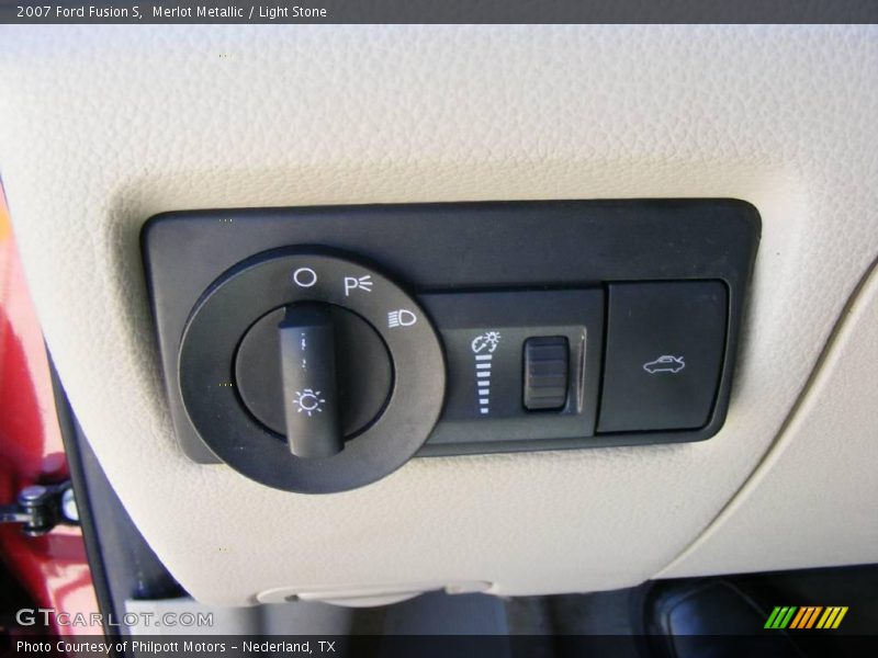 Merlot Metallic / Light Stone 2007 Ford Fusion S